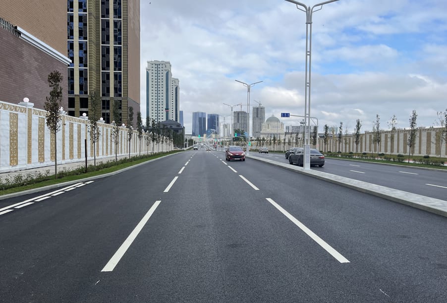 В Чеченской Республике в 2025 году обновлены более 50 км дорог и пять искусственных сооружений